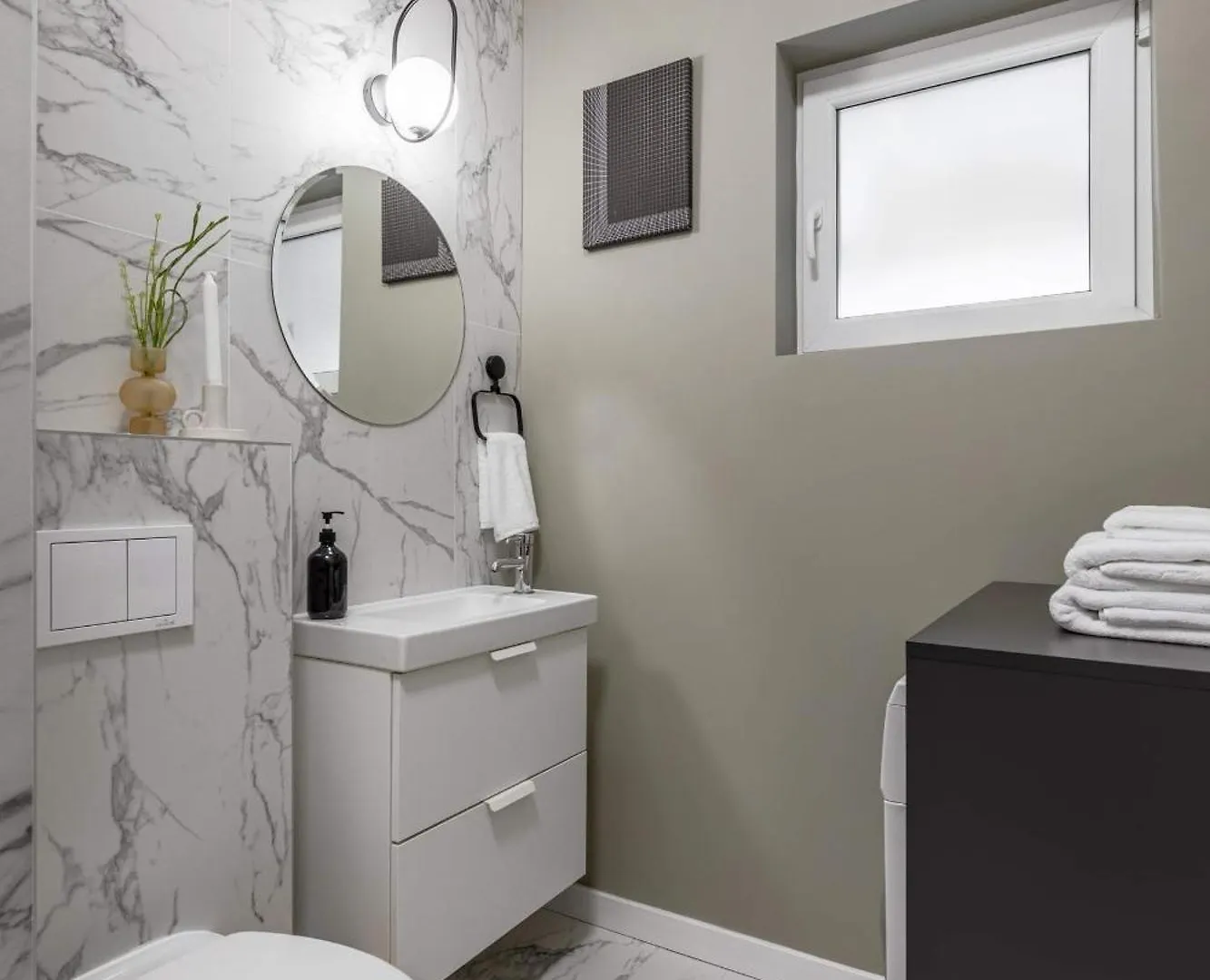 Apartment Holt - Modern Suites On Historic Calea Victoriei Bucharest Romania